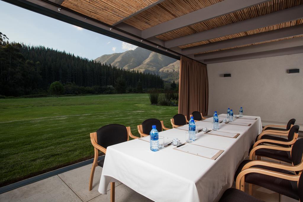 Gaikou Lodge Свеллендам Экстерьер фото